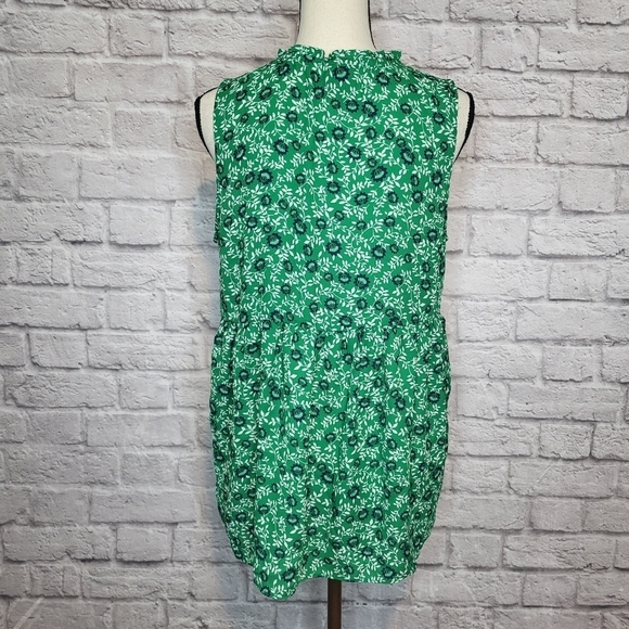 Bobeau Top Green White Blue Floral Split Vneck Sleeveless Women's Size M - Picture 6 of 8